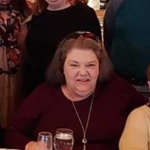 Meet your Posher, Carole